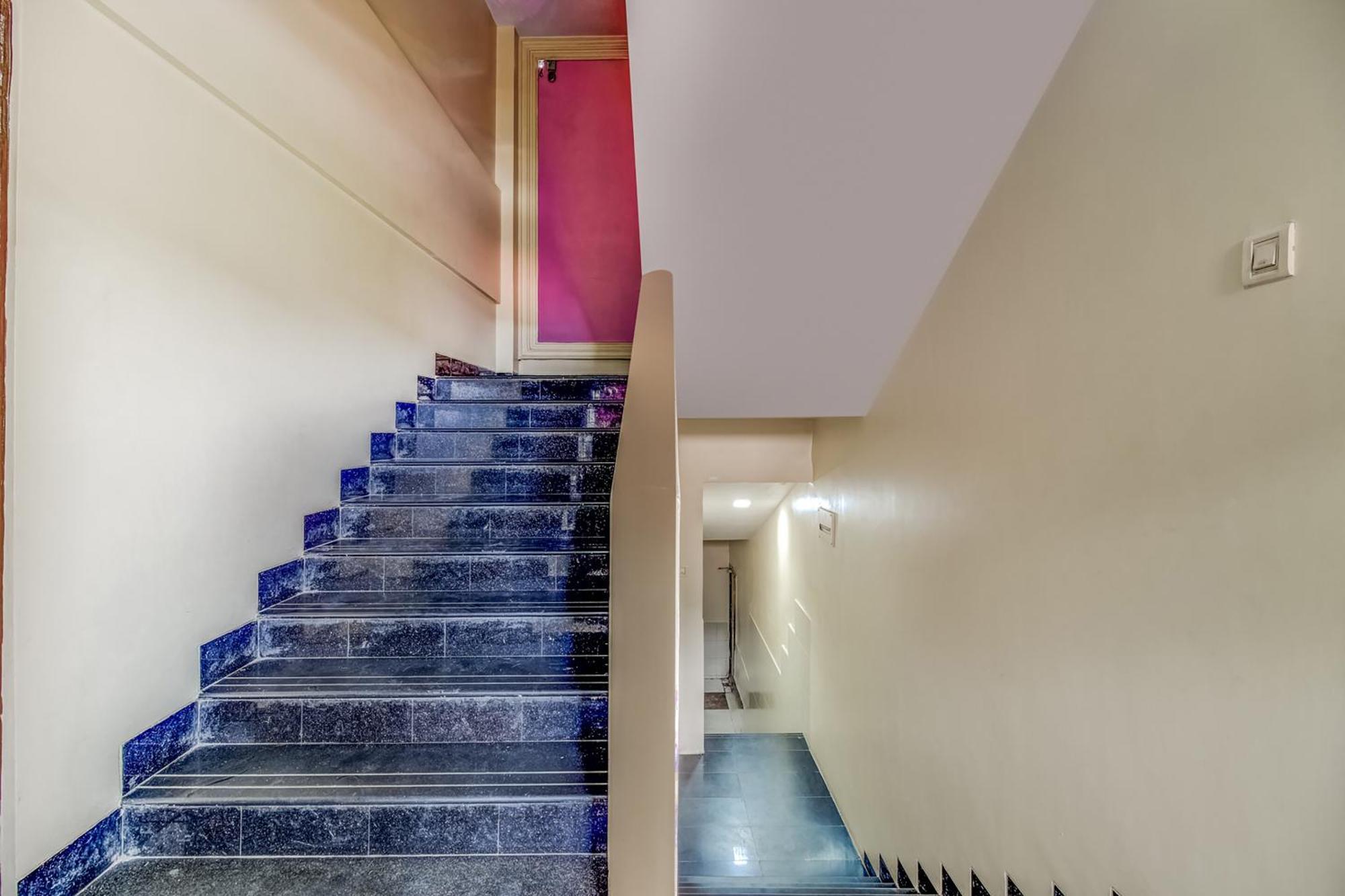 Hotel O Avenue Residency And Lodging Mira-Bhayandar Exterior photo